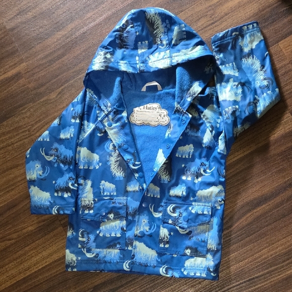 Hatley Other - 💥Buy2Get1Free💥Hatley Raincoat